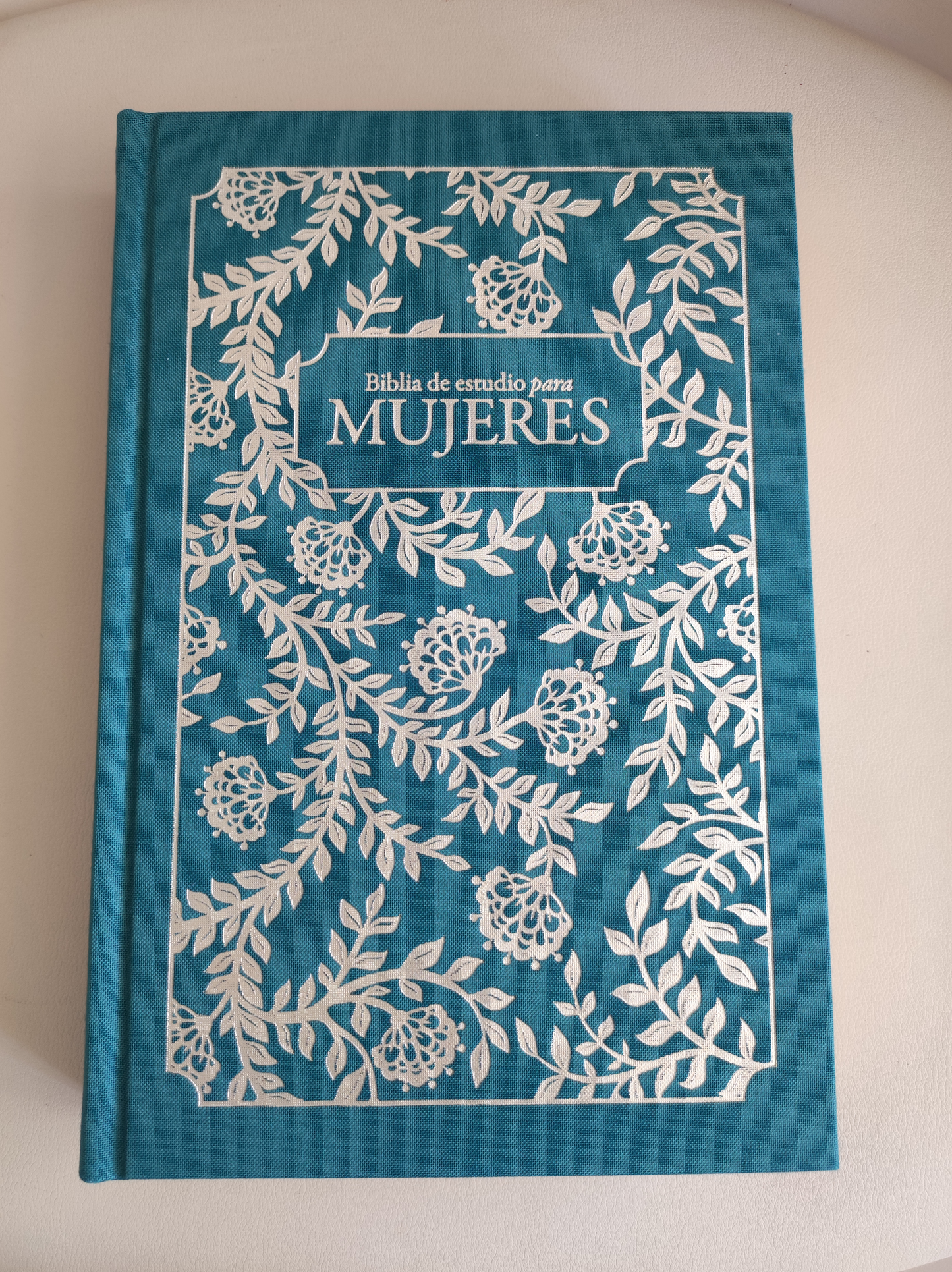 Biblia Estudio para Mujeres Tela Verde versión RVR 1960